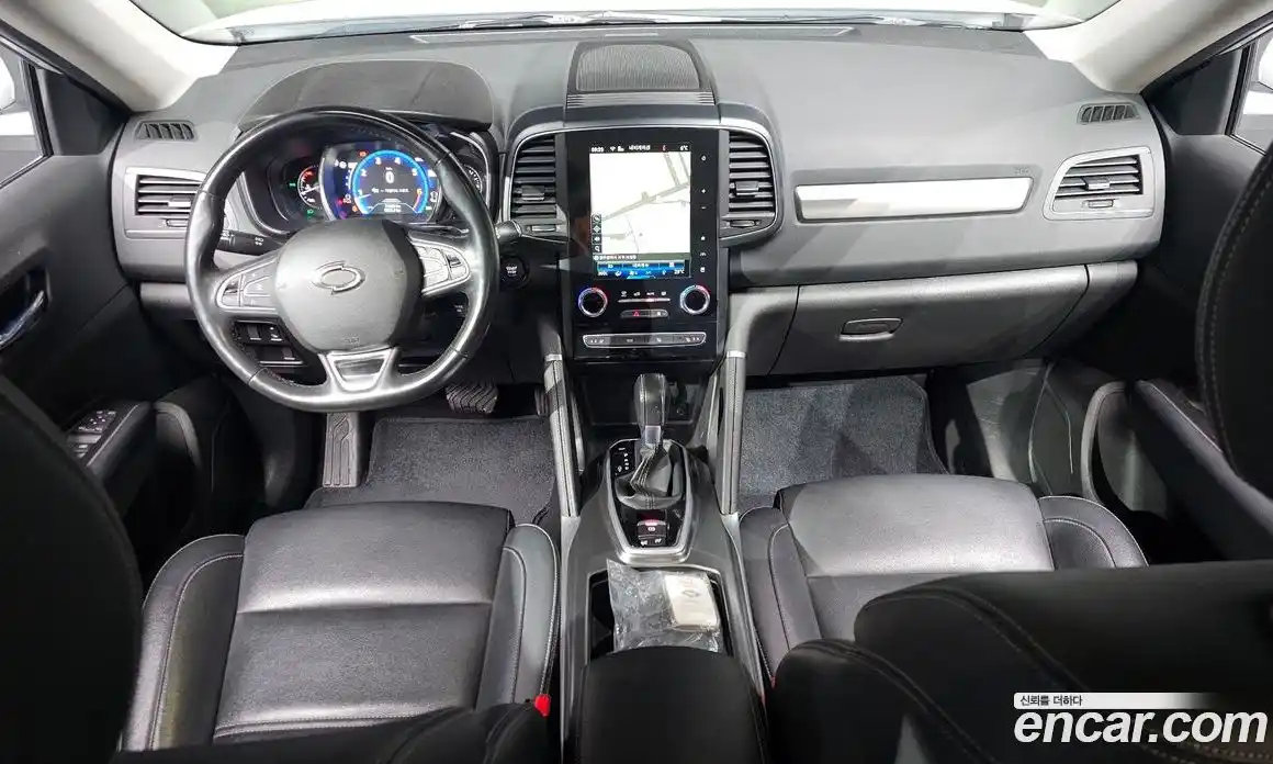 Renault QM6 2023 2.0 Автомат в Москве № 179850, фото 3