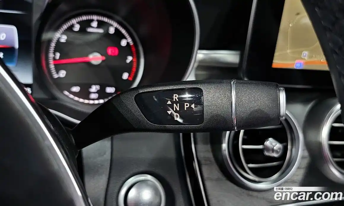 Mercedes-Benz C-Class 2016 2.0 Автомат в Москве № 184156, фото 16