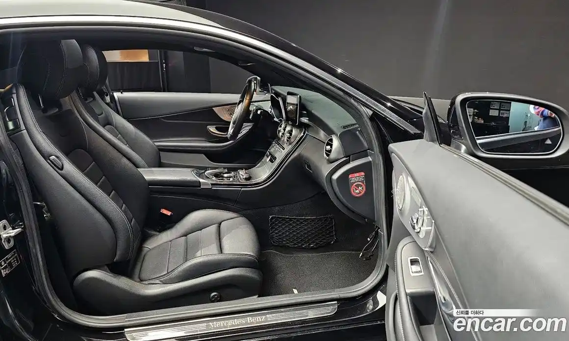 Mercedes-Benz C-Class 2016 2.0 Автомат в Москве № 184156, фото 18