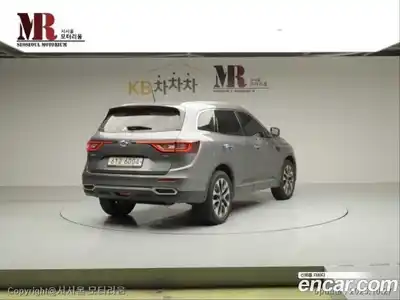 Renault QM6 2017 2.0 Автомат в Москве № 185749, миниатюра 3