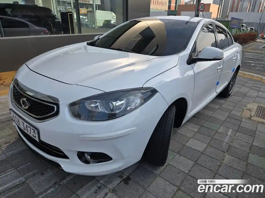 Renault SM3 2014 1.6 Автомат в Москве № 186591, фото 1