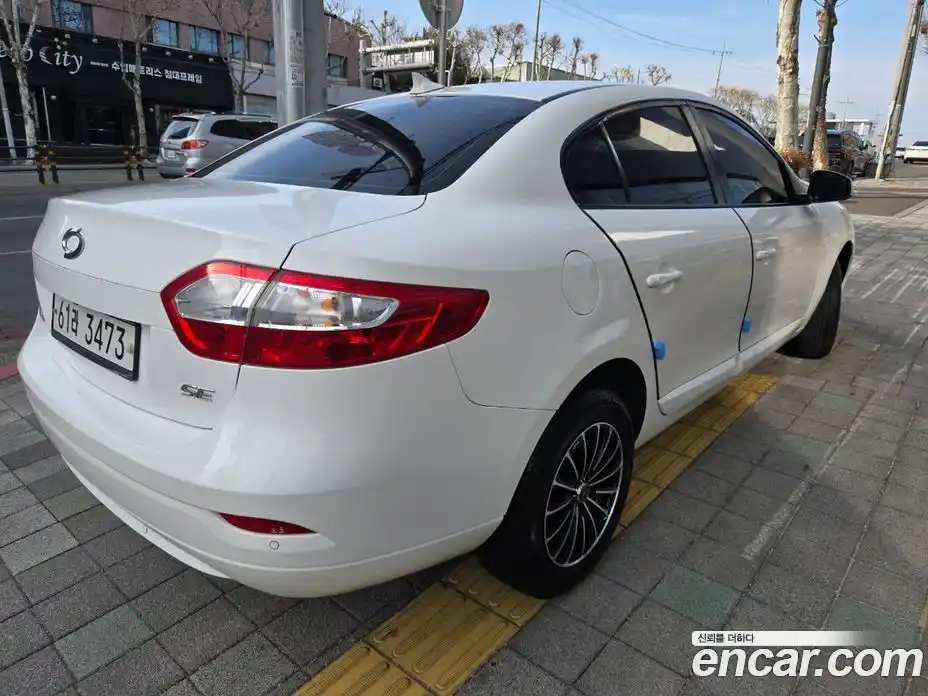 Renault SM3 2014 1.6 Автомат в Москве № 186591, фото 19