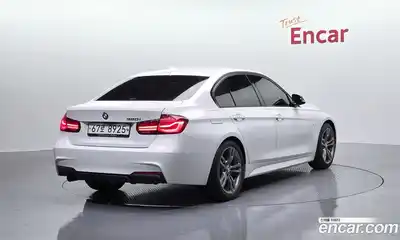 BMW 3-Series 2018 2.0 Автомат в Москве № 188096, миниатюра 12