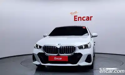 BMW 5-Series 2024 2.0 Автомат в Москве № 188995, миниатюра 3