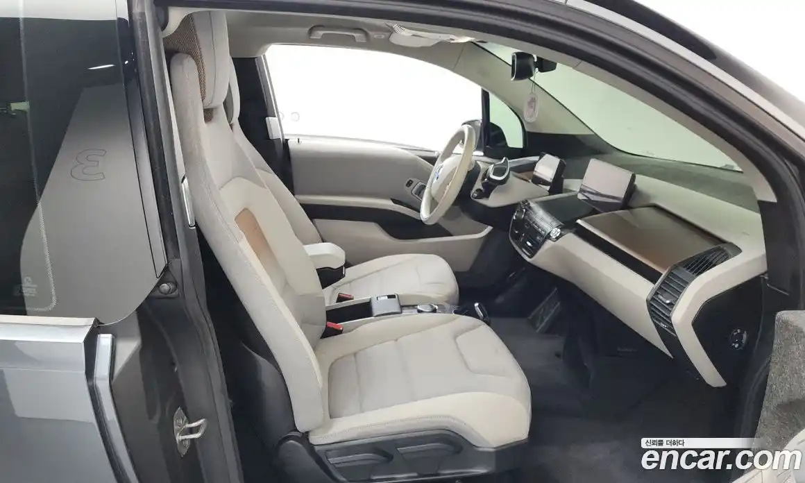 BMW i3 2021 0.1 Автомат в Москве № 189332, фото 13