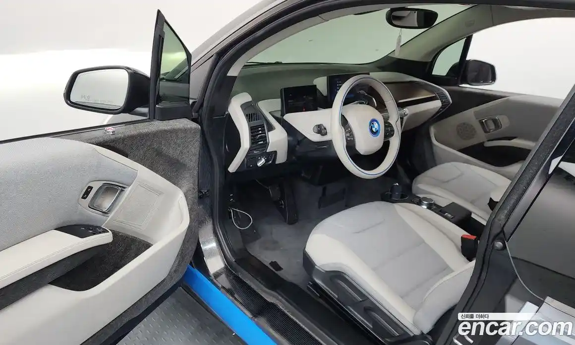 BMW i3 2021 0.1 Автомат в Москве № 189332, фото 9