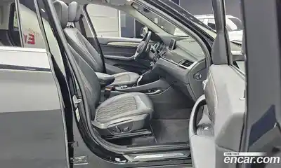 BMW X1 2021 2.0 Автомат в Москве № 189970, миниатюра 2