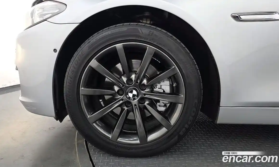 BMW 5-Series 2014 2.0 Автомат в Москве № 192175, фото 5