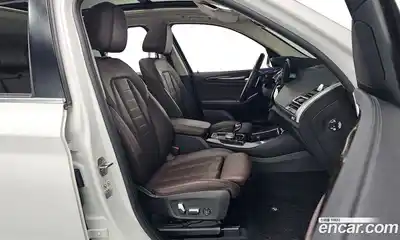 BMW X3 2022 2.0 Автомат в Москве № 192275, миниатюра 9