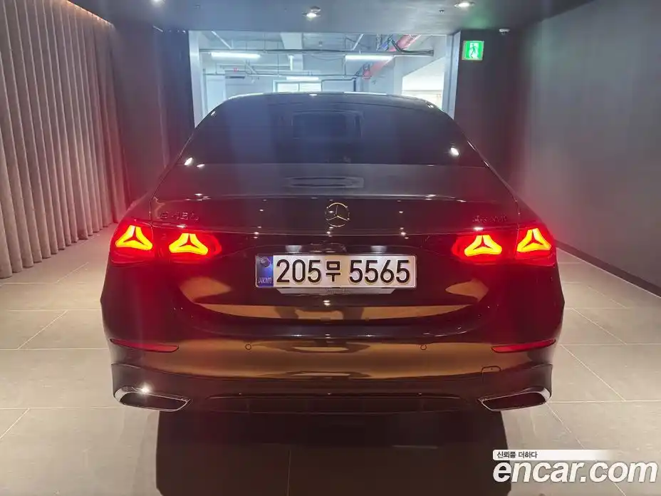 Mercedes-Benz E-Class 2026 3.0 Автомат в Москве № 193525, фото 4