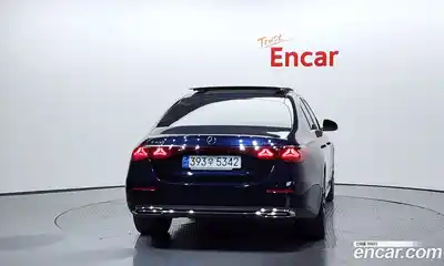 Mercedes-Benz E-Class 2024 2.0 Автомат в Москве № 193730, миниатюра 8