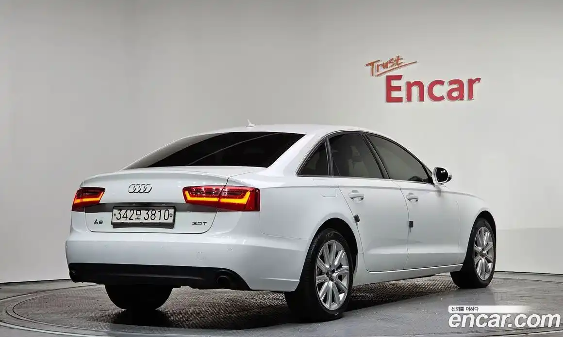 Audi A6 2014 3.0 Автомат в Москве № 193978, фото 1