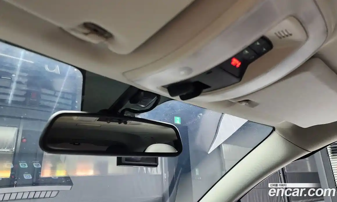 Volvo C30 2011 2.0 Автомат в Москве № 194854, фото 8