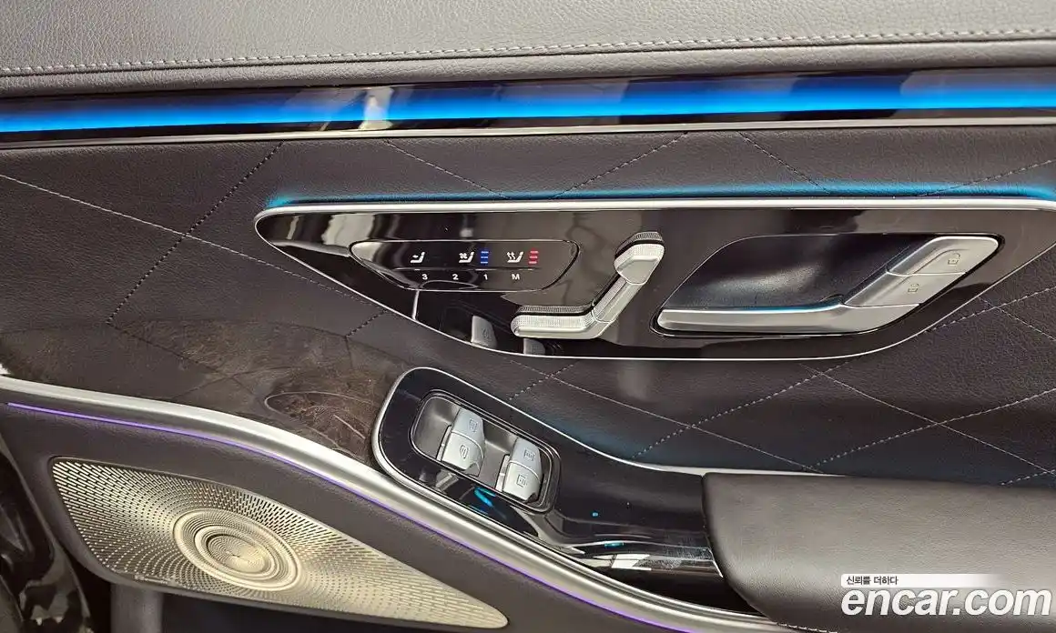 Mercedes-Benz S-Class 2023 3.0 Автомат в Москве № 195375, фото 17