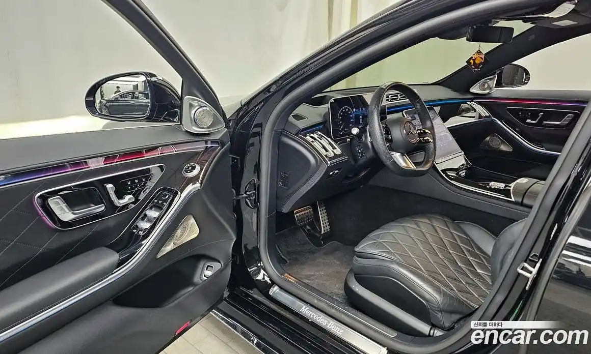 Mercedes-Benz S-Class 2023 3.0 Автомат в Москве № 195375, фото 10