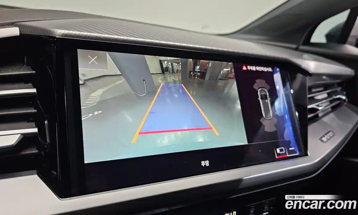 Audi Q4 e-tron 2023 0.2 Автомат в Москве № 196012, фото 14