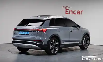 Audi Q4 e-tron 2023 0.2 Автомат в Москве № 196012, миниатюра 9