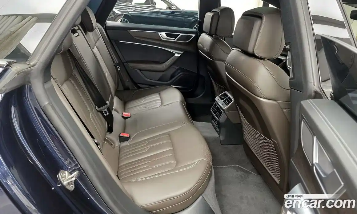 Audi A7 2023 3.0 Автомат в Москве № 196099, фото 12