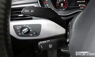 Audi A4 2019 2.0 Автомат в Москве № 196344, миниатюра 12