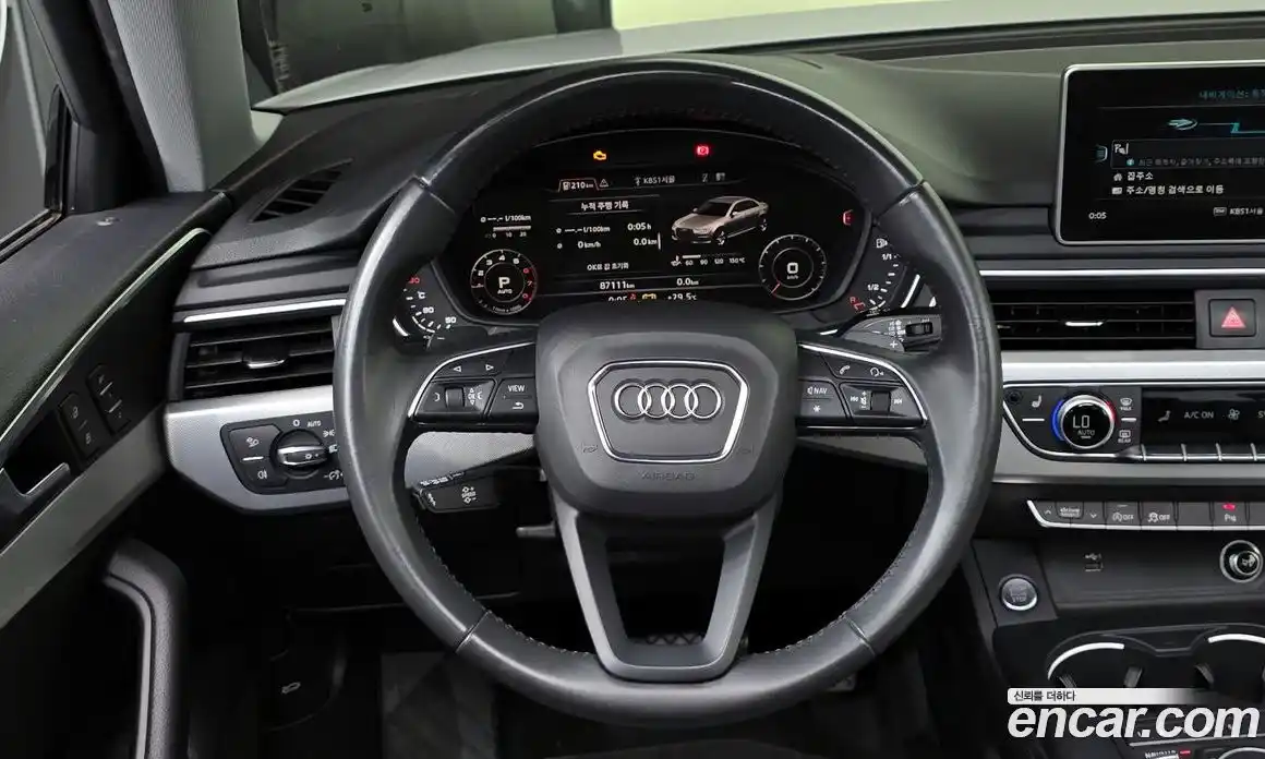 Audi A4 2019 2.0 Автомат в Москве № 196344, фото 16