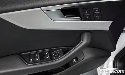 Audi A4 2019 2.0 Автомат в Москве № 196344, миниатюра 10