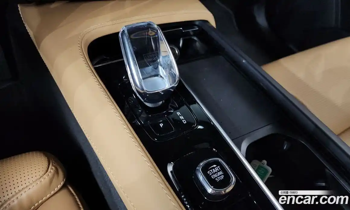 Volvo XC90 2023 2.0 Автомат в Москве № 196915, фото 11