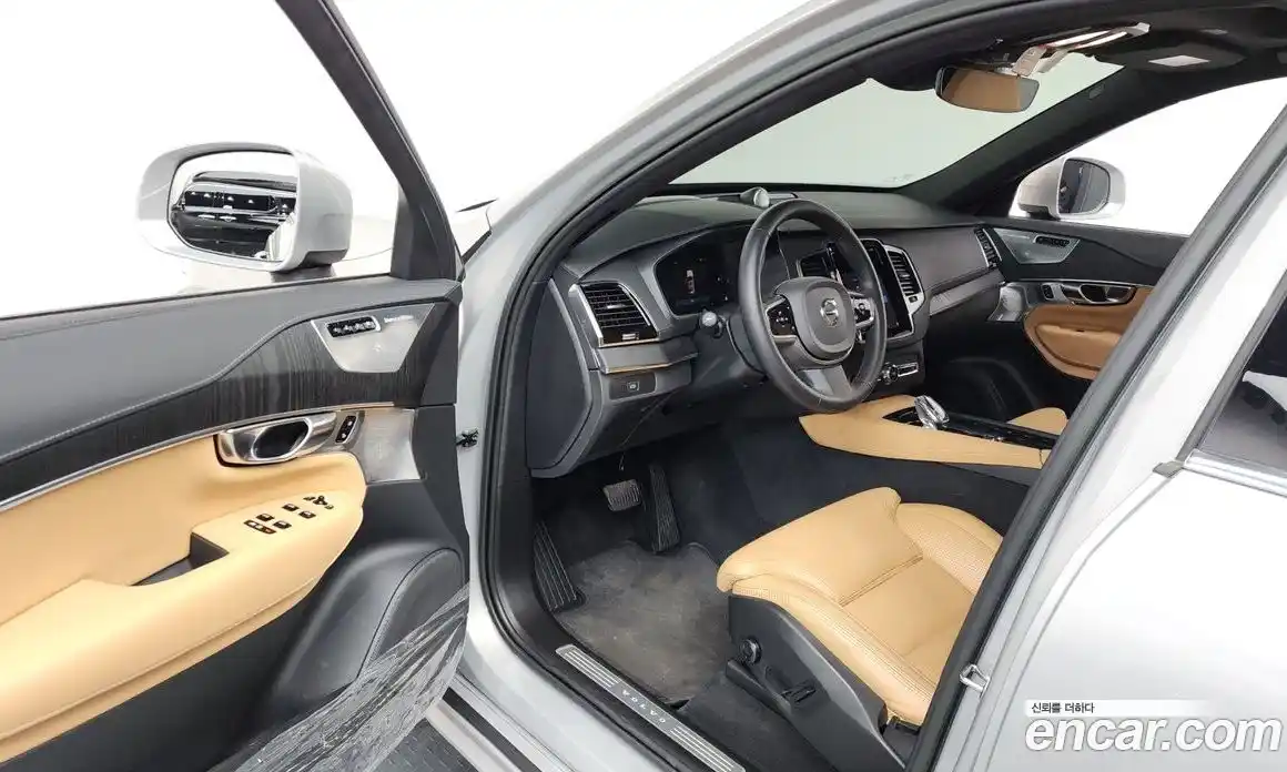 Volvo XC90 2023 2.0 Автомат в Москве № 196915, фото 20