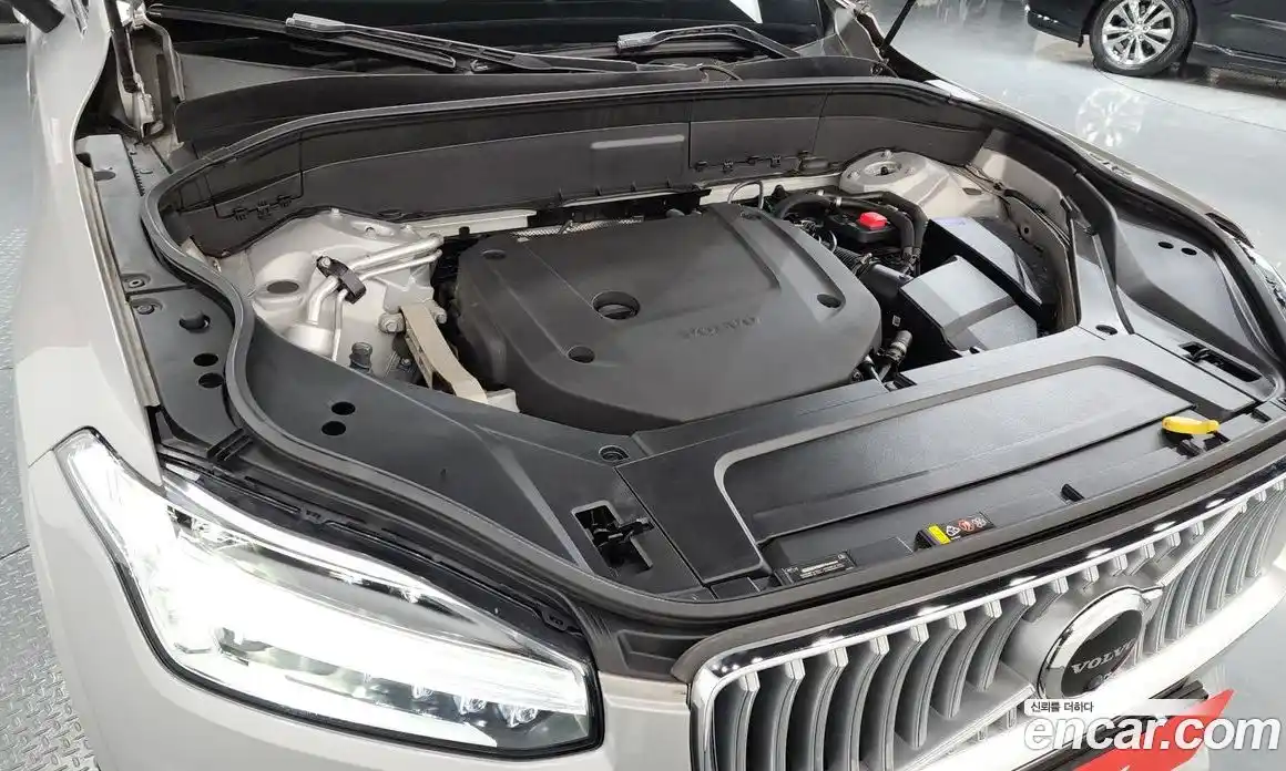 Volvo XC90 2023 2.0 Автомат в Москве № 196915, фото 9