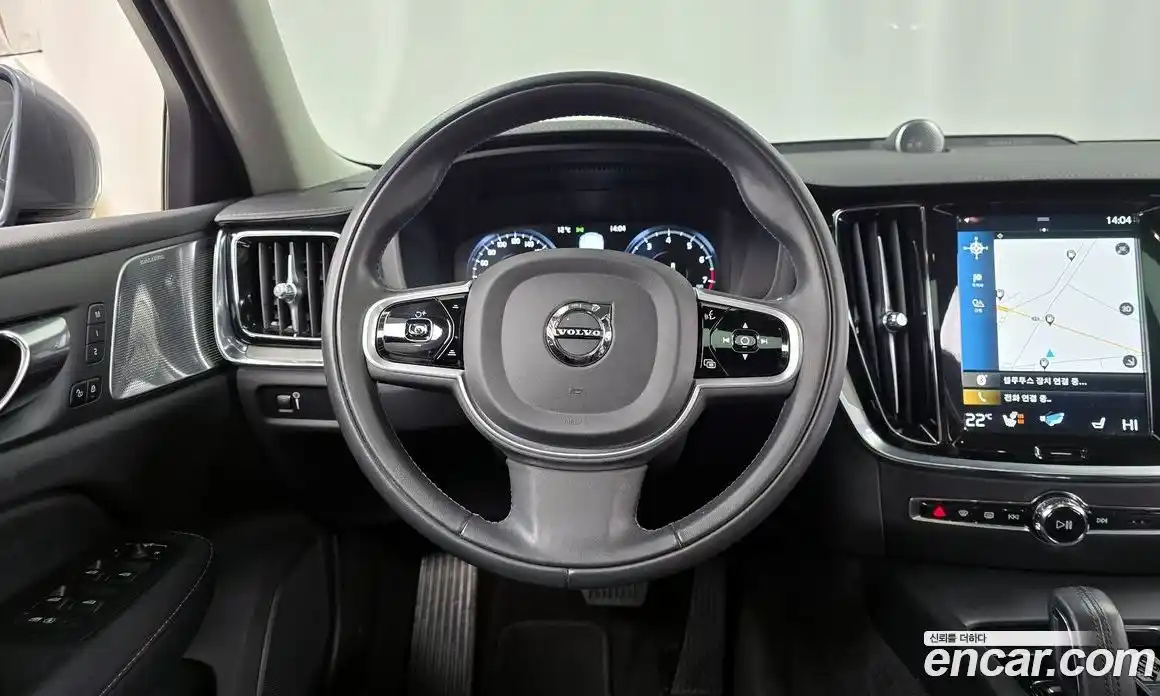 Volvo V60 2021 2.0 Автомат в Москве № 197086, фото 15