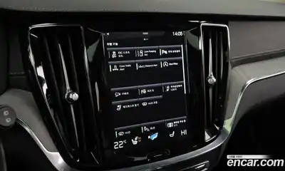 Volvo V60 2021 2.0 Автомат в Москве № 197086, миниатюра 9