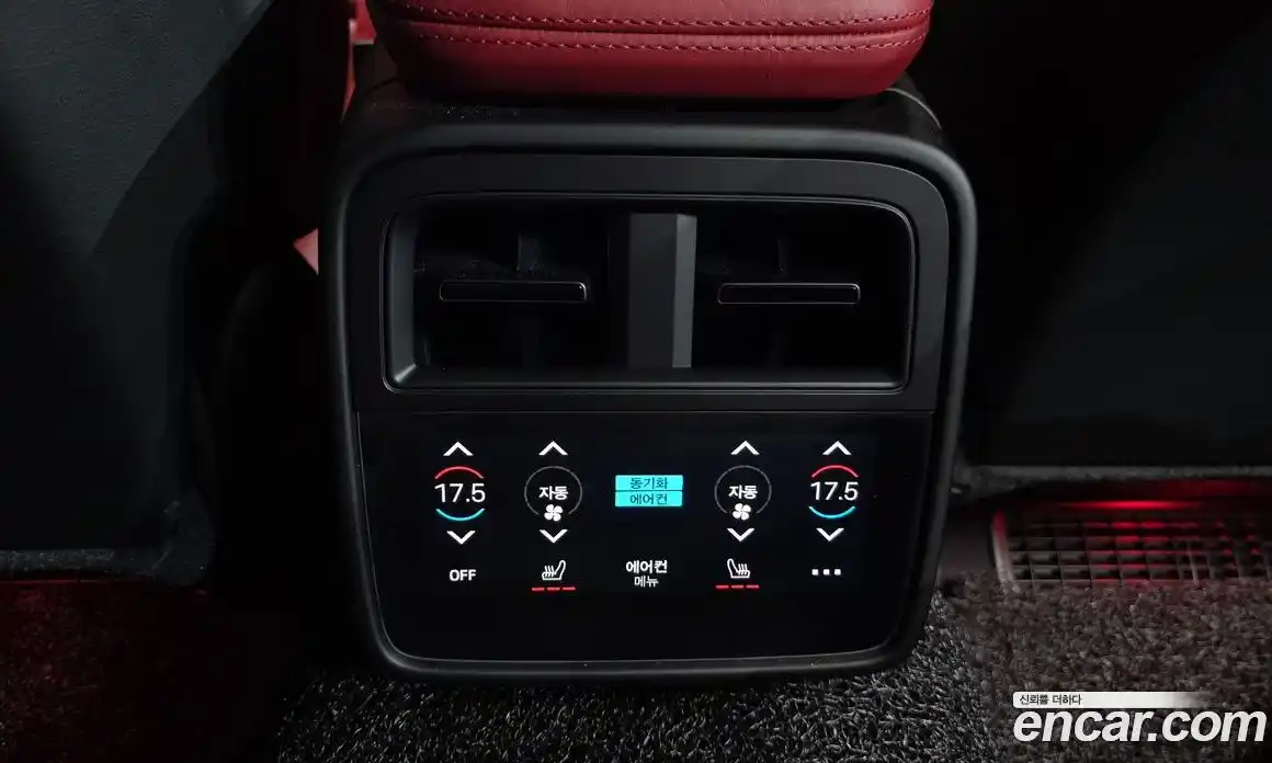 Porsche Taycan 2023 0.1 Автомат в Москве № 197192, фото 19