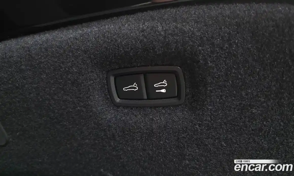 Porsche Taycan 2023 0.1 Автомат в Москве № 197192, фото 20