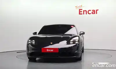 Porsche Taycan 2023 0.1 Автомат в Москве № 197192, миниатюра 3