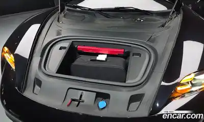 Porsche Taycan 2023 0.1 Автомат в Москве № 197192, миниатюра 6