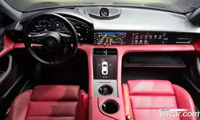 Porsche Taycan 2023 0.1 Автомат в Москве № 197192, миниатюра 7