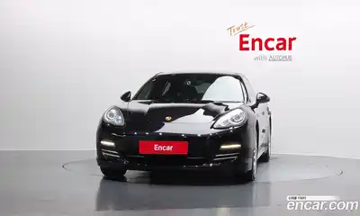 Porsche Panamera, 2010