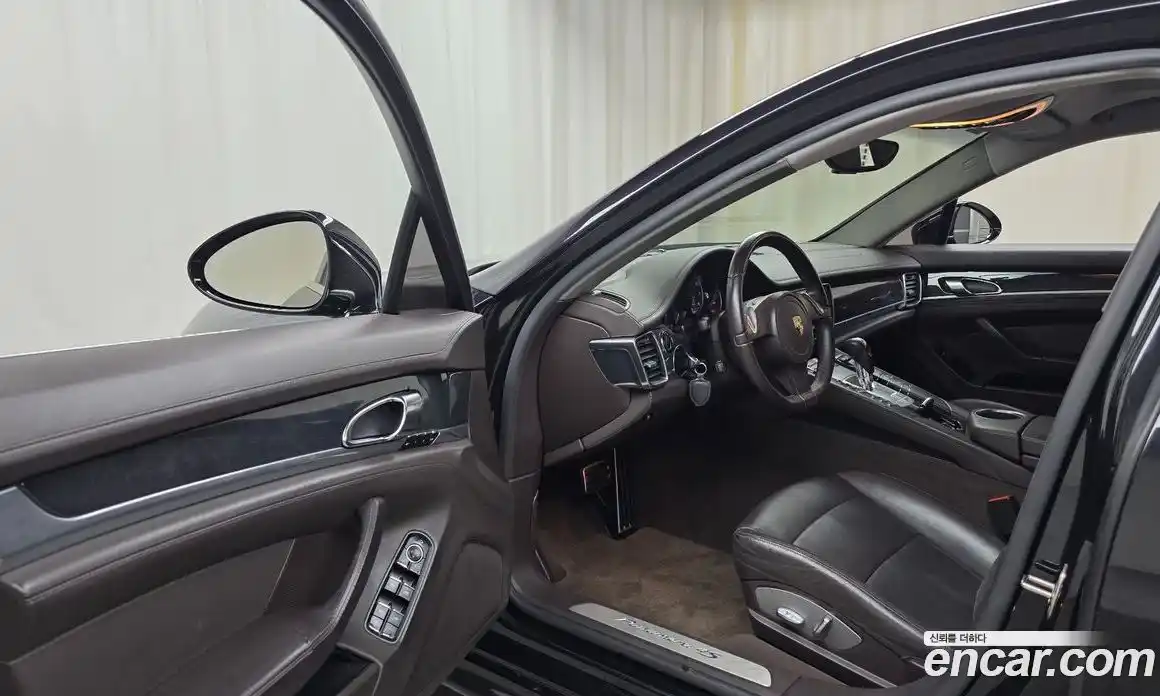 Porsche Panamera 2010 4.8 Автомат в Москве № 197708, фото 4