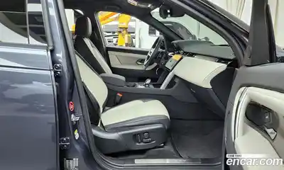 Land Rover Discovery Sport 2025 2.0 Автомат в Москве № 198069, миниатюра 3