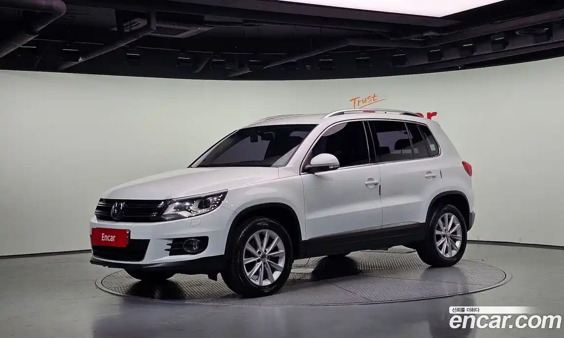 Volkswagen Tiguan 2016 2.0 Автомат в Москве № 199249, фото 11