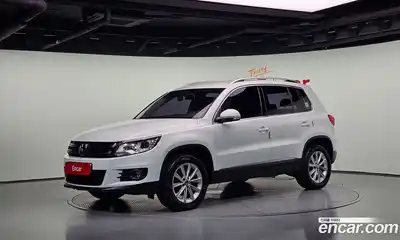 Volkswagen Tiguan 2016 2.0 Автомат в Москве № 199249, миниатюра 11