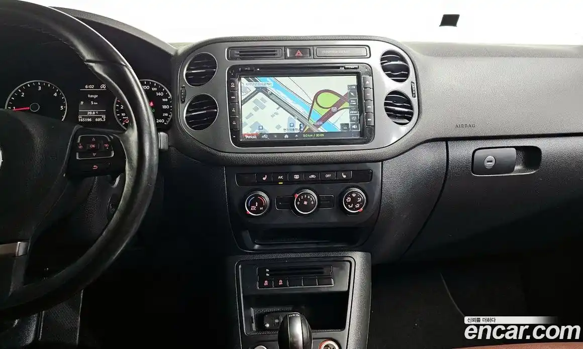 Volkswagen Tiguan 2016 2.0 Автомат в Москве № 199249, фото 17