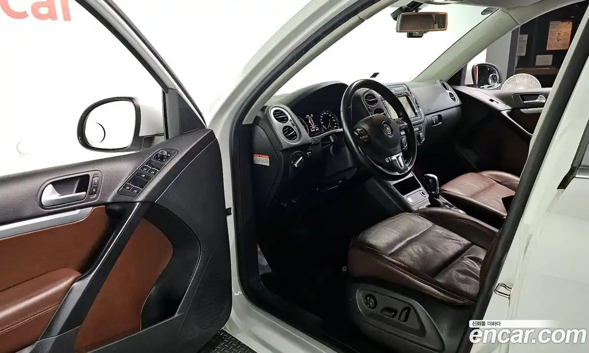 Volkswagen Tiguan 2016 2.0 Автомат в Москве № 199249, фото 19