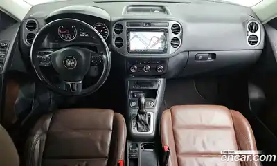Volkswagen Tiguan 2016 2.0 Автомат в Москве № 199249, миниатюра 5