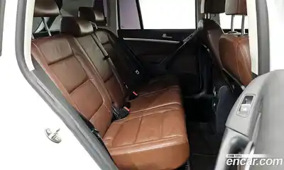 Volkswagen Tiguan 2016 2.0 Автомат в Москве № 199249, миниатюра 6