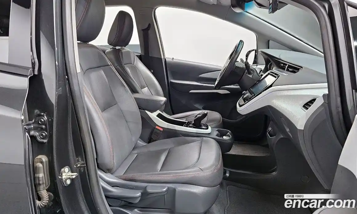 Chevrolet Bolt EV 2019 0.2 Автомат в Москве № 202384, фото 8