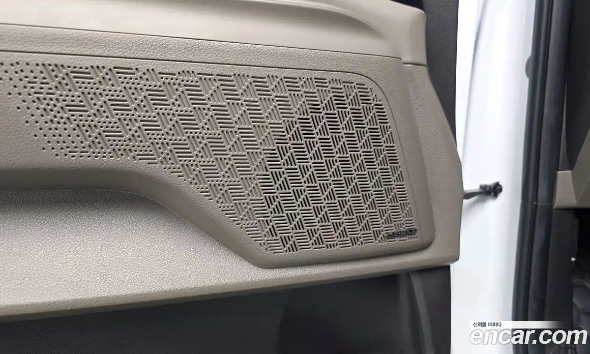 Kia Canival 2024 3.5 Автомат в Москве № 2030, фото 18