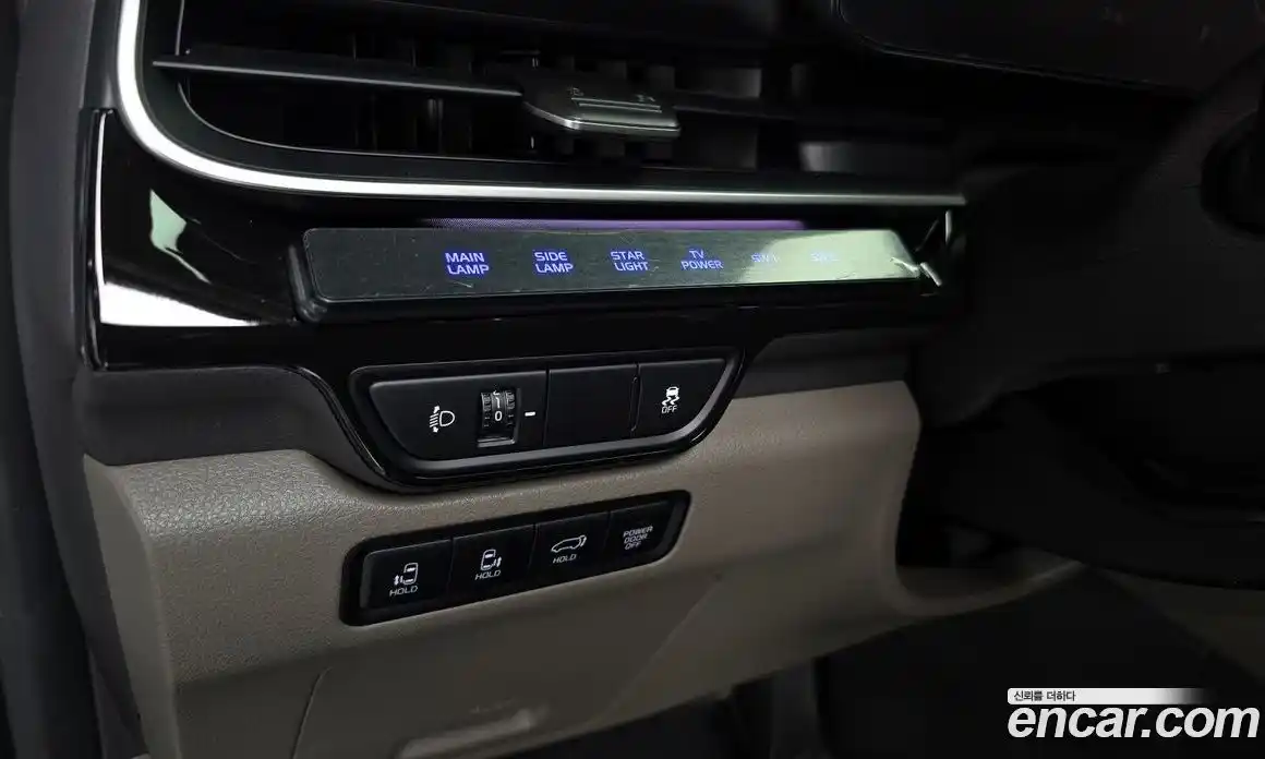 Kia Canival 2024 3.5 Автомат в Москве № 2030, фото 19