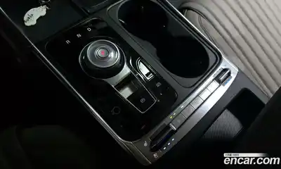 Kia Canival 2024 3.5 Автомат в Москве № 2030, миниатюра 9