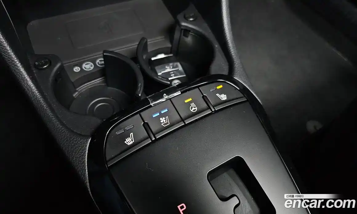 Kia Morning 2023 1.0 Автомат в Москве № 20576, фото 14