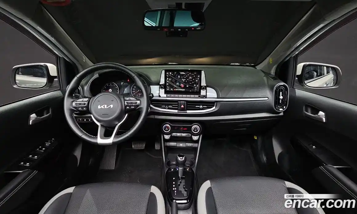 Kia Morning 2023 1.0 Автомат в Москве № 20576, фото 9